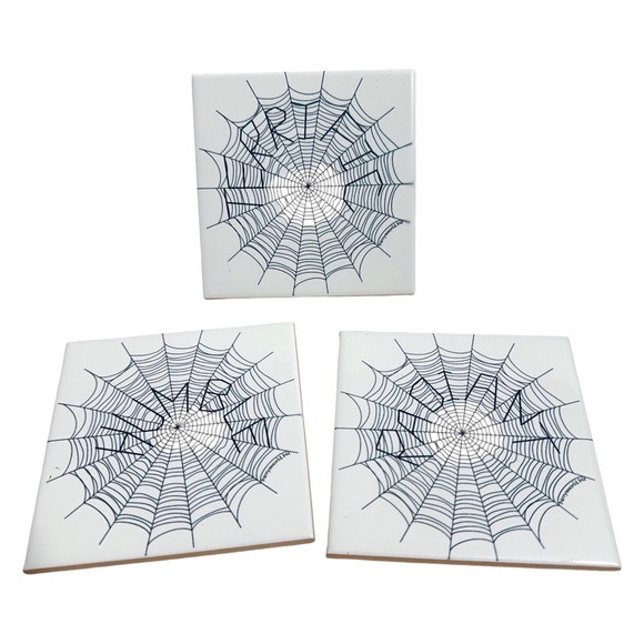 Ceramic Spiderweb Coaster Set of 3 - Picture 3 of 3